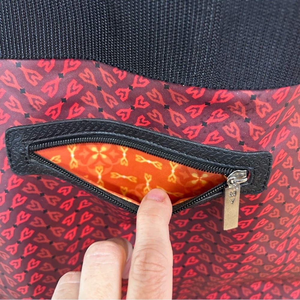 Red tote bag, purse, tote bag, shoulder bag, fashionable, water repellent zipper - Picture 2 of 12